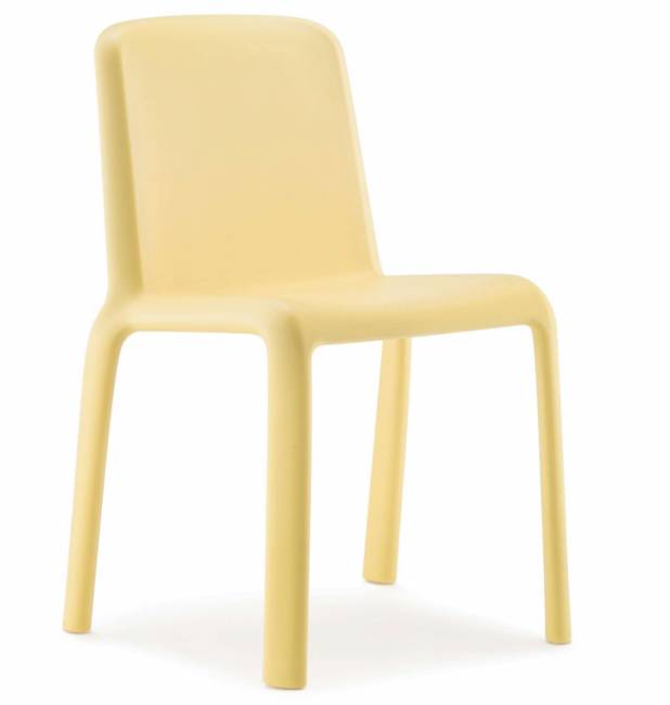 Стул пластиковый детский Snow Junior желтый 420х450х625 мм