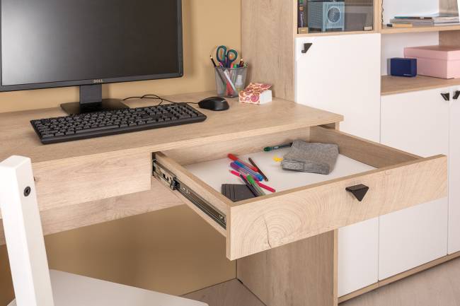 Два компьютерных стола Бостон с навесными шкафами и пеналом цвет дуб эндгрейн элегантный/фасады МДФ милк рикамо софт Два компьютерных стола Бостон с навесными шкафами и пеналом цвет дуб эндгрейн элегантный/фасады МДФ милк рикамо софт