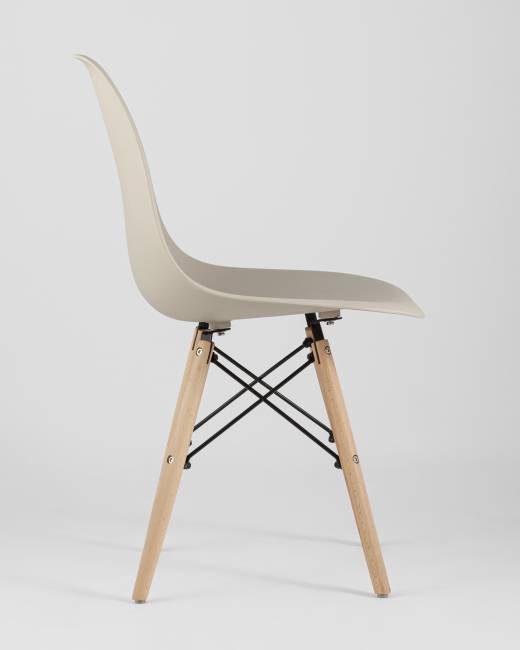 Стул Eames Style DSW бежевый (разборный каркас)