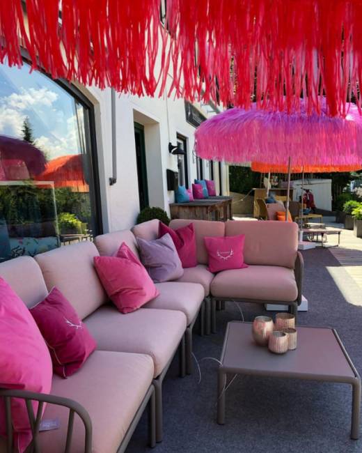 Столик пластиковый кофейный Komodo Tavolino тортора 700х700х325 мм