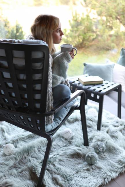 Табурет пластиковый Poggio антрацит 490х415х440 мм