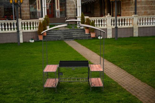 Мангал дачный с беседкой мм-27 Мангал дачный с беседкой мм-27